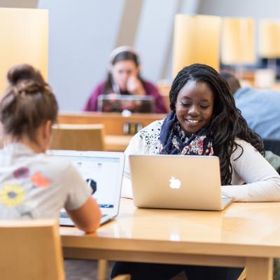 Students work on an assignment in Hedberg Library.